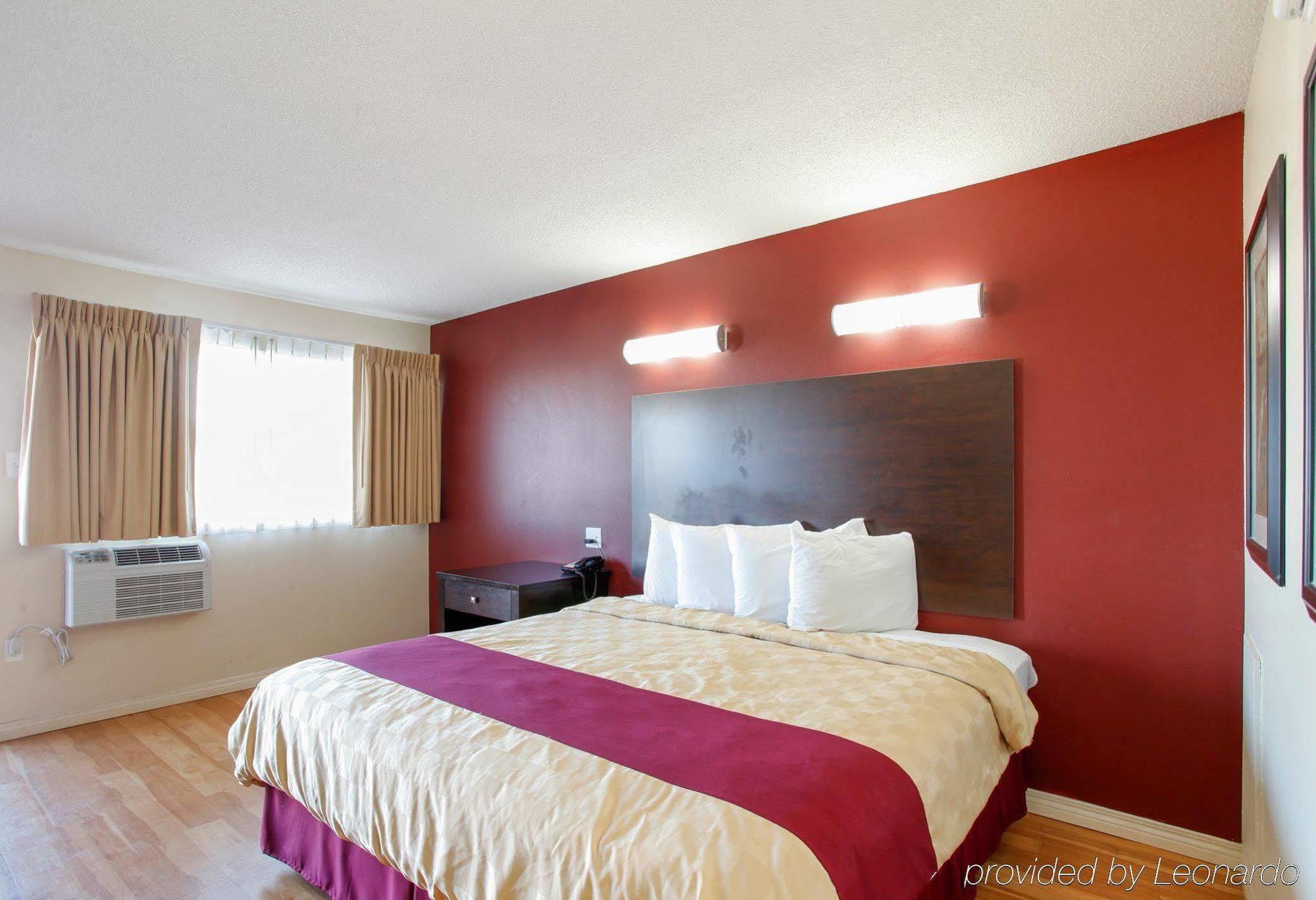 Red Roof Inn Mojave Buitenkant foto